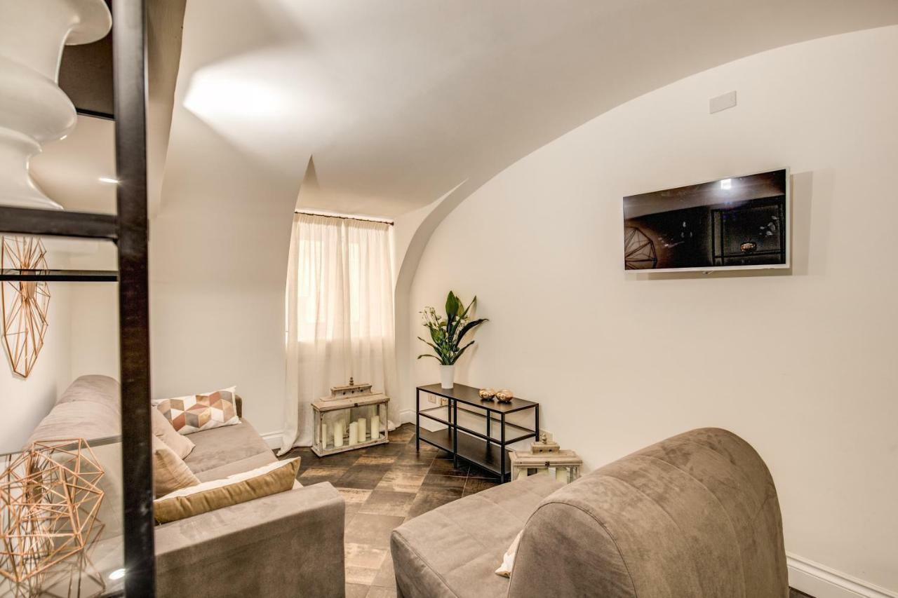 Fori Imperiali Lovely Apartment Rome Exterior photo